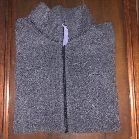 Patagonia • Synchilla Gray Fleece Full Zip-Up - Picture 2 of 6